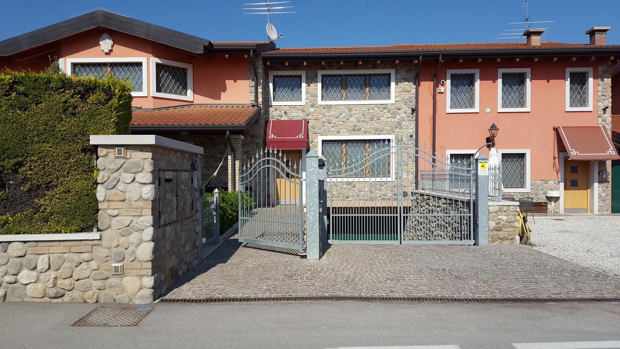 Appartamento Garda Lake Castelnuovo del Garda Bagian luar foto